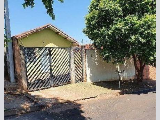Casa - Itápolis - SP
