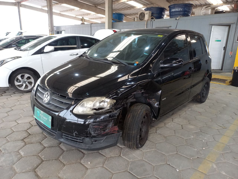 Volkswagen Fox 2009 em leilão
