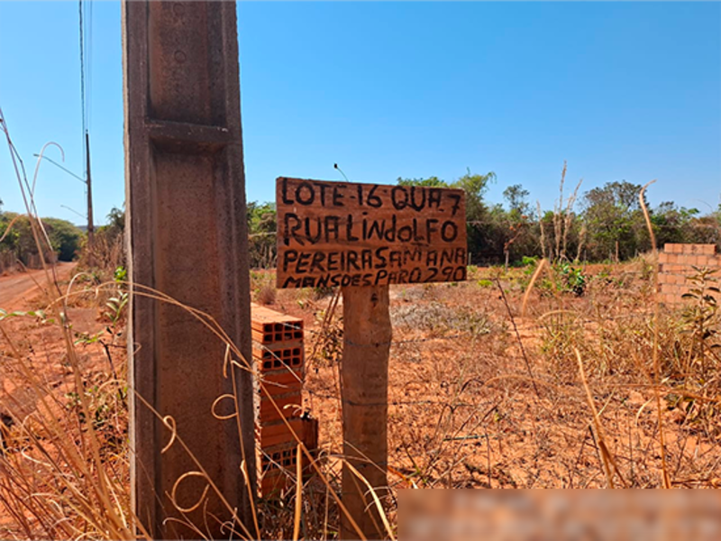 Terreno - Unaí - MG, localizado em Unaí - MG, bairro Mansões do Parque