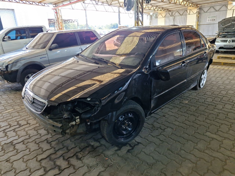 Toyota Corolla 2005 em leilão