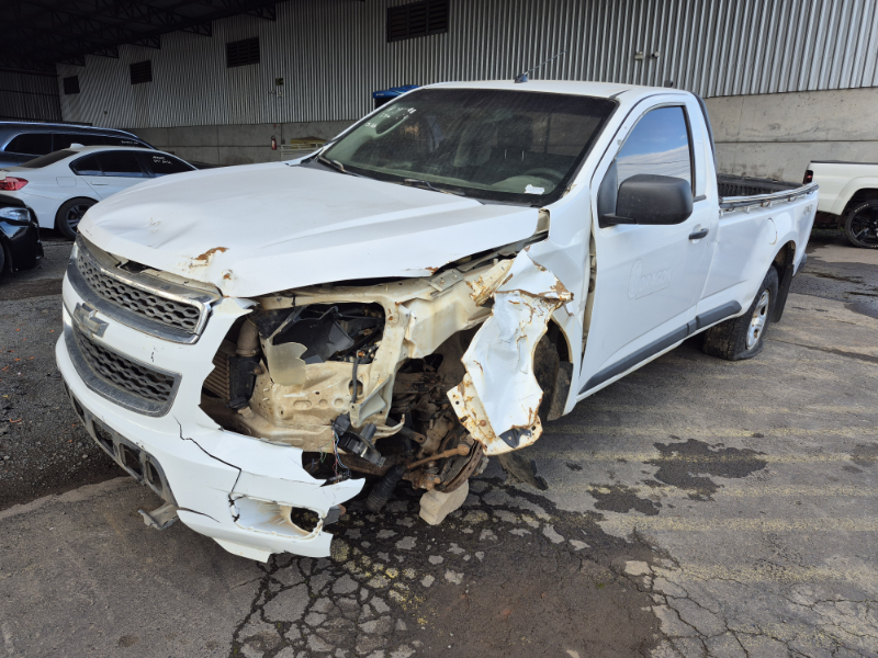 Chevrolet S10 2013 em leilão
