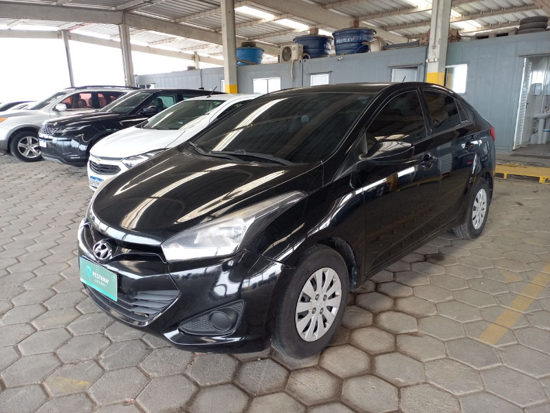 Hyundai Hb20s 2015 em leilão