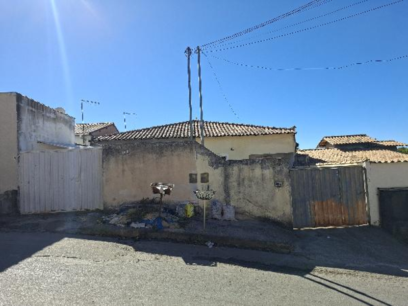 Imagem do imóvel Casa - Esmeraldas - MG