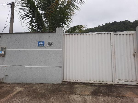 Casa em leilão em Maricá