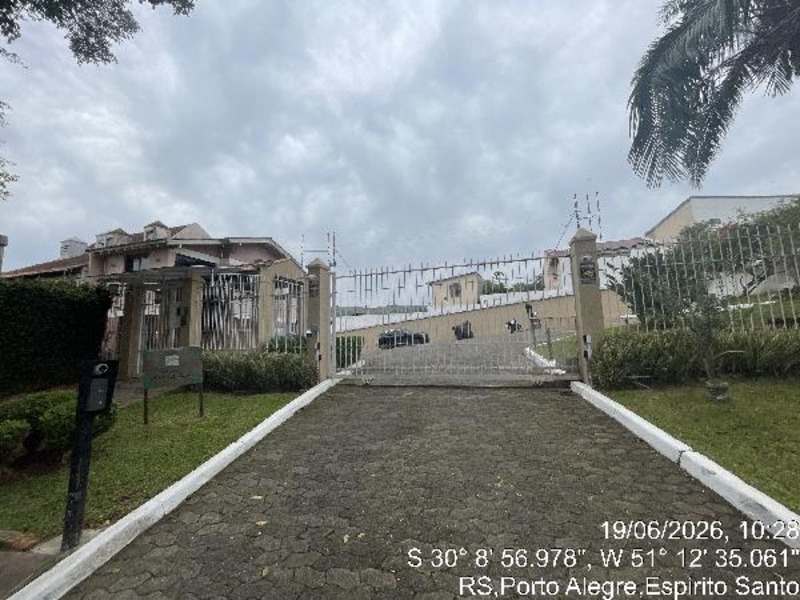Casa em Leilão em Porto Alegre / RS - 193075