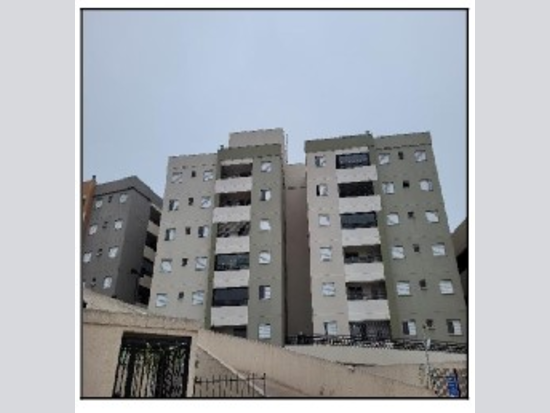 Casa em leilão em Cotia