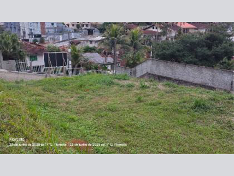 Terreno - Joinville - SC, localizado em Joinville - SC, bairro Floresta
