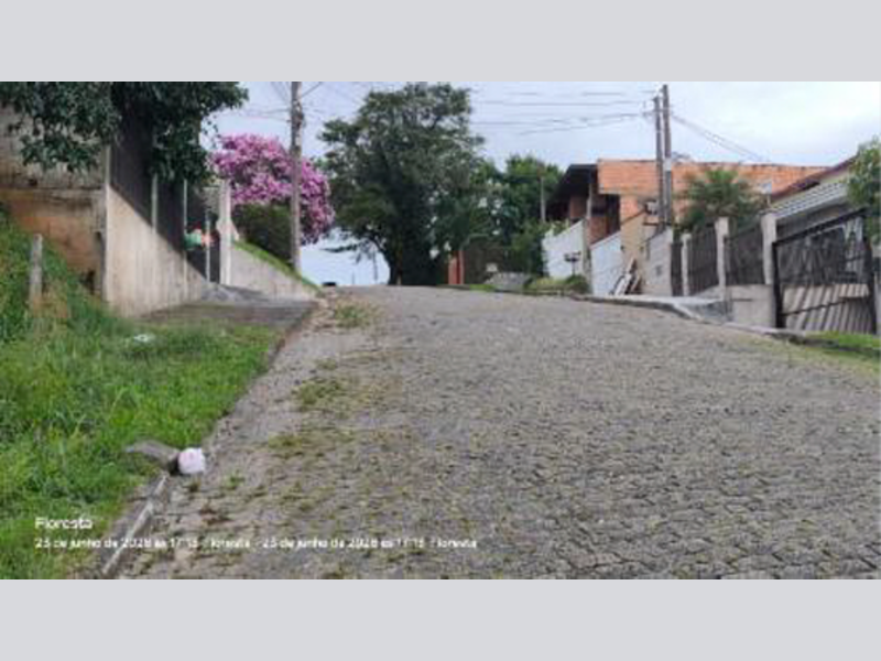 Terreno - Joinville - SC, localizado em Joinville - SC, bairro Floresta