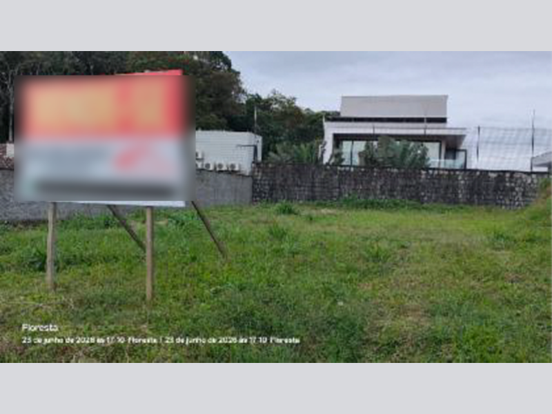 Terreno - Joinville - SC, localizado em Joinville - SC, bairro Floresta