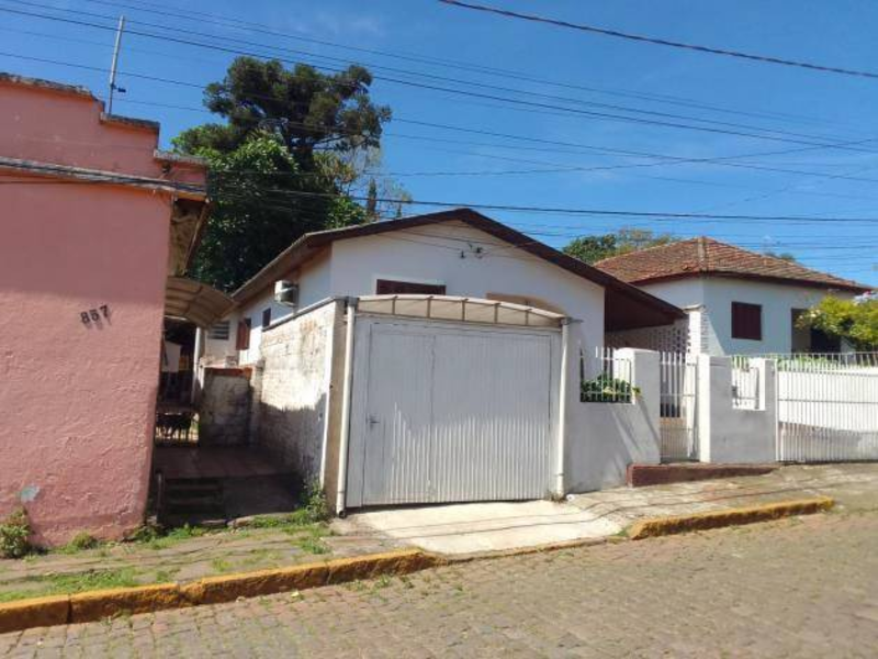 Casa - Cachoeira do Sul - RS, localizado em Cachoeira Do Sul - RS, bairro Carvalho
