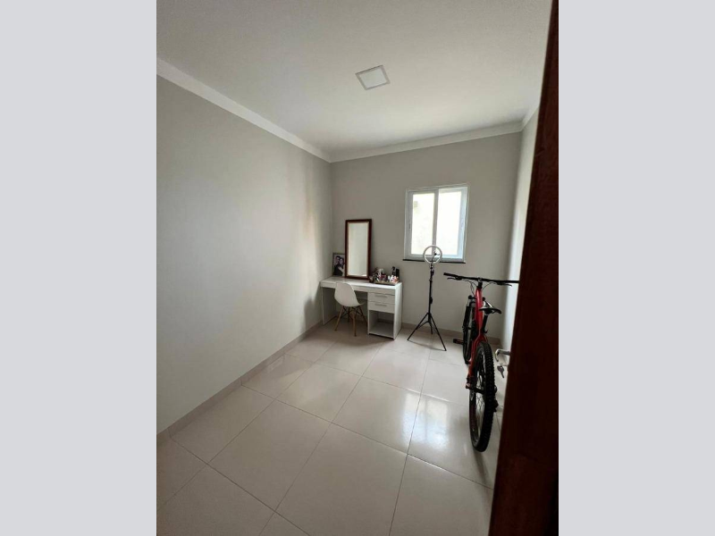 Casa - Unaí - MG, localizado em Unaí - MG, bairro Loteamento Curva do Rio