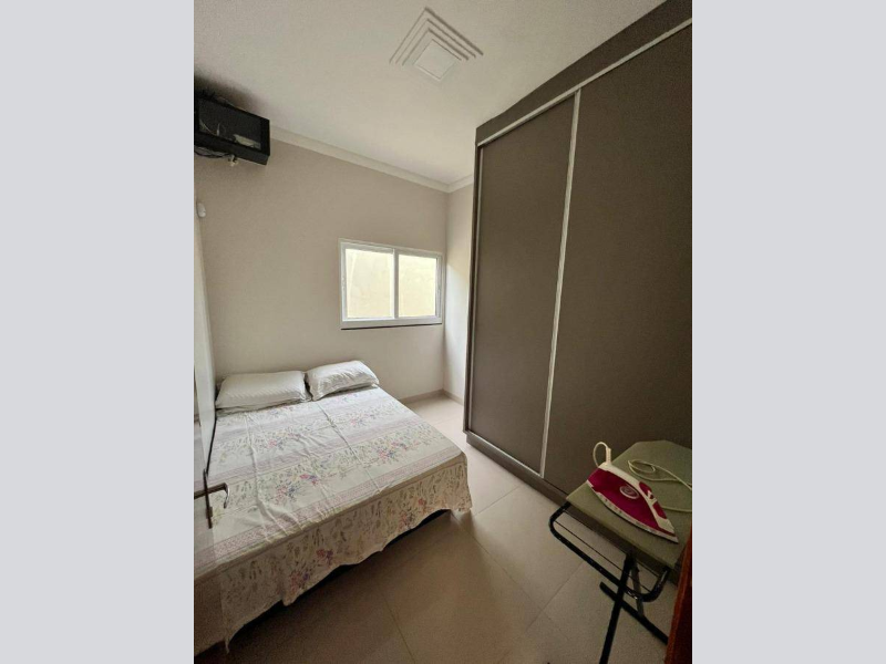 Casa - Unaí - MG, localizado em Unaí - MG, bairro Loteamento Curva do Rio