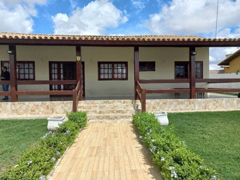 Casa - Gravatá - PE, localizado em Gravatá - PE, bairro Loteamento Estradaâncias de Gravatá