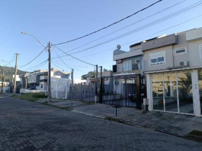 Casa - Porto Alegre - RS, localizado em Porto Alegre - RS, bairro Aberta dos Morros