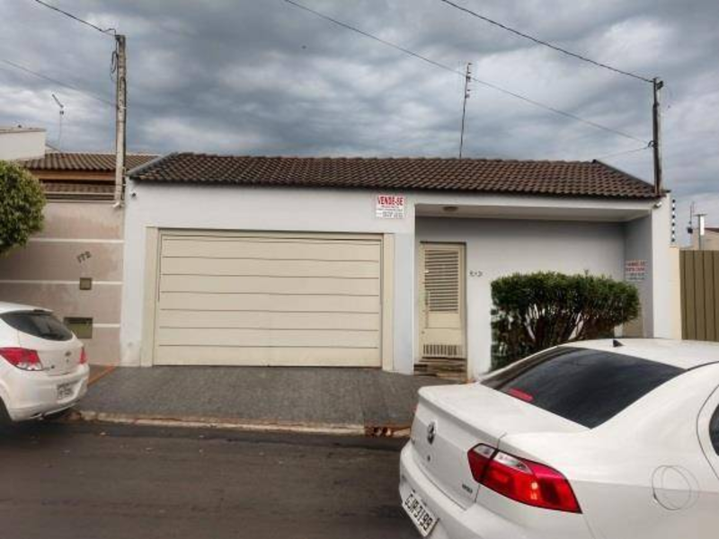 Casa - Bariri - SP, localizado em Bariri - SP, bairro Cidade Jardim