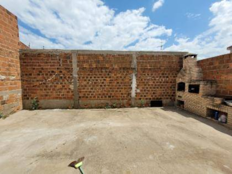 Casa - Caruaru - PE, localizado em Caruaru - PE, bairro Maria Auxiliadora