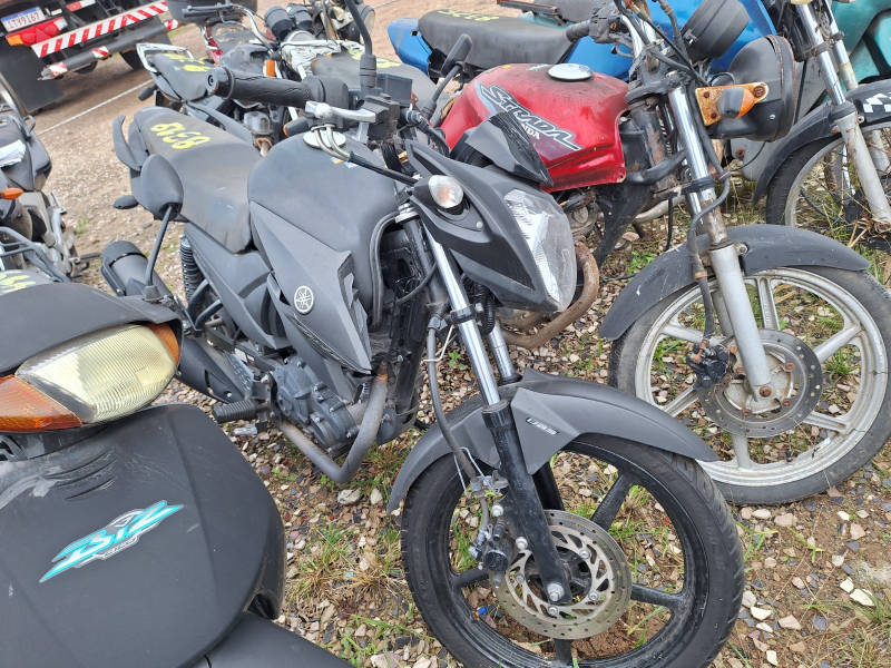 Yamaha Ys150 2025 em leilão