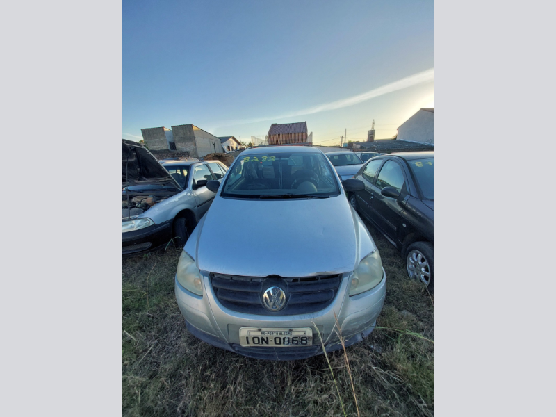 Volkswagen Fox 2008 em leilão