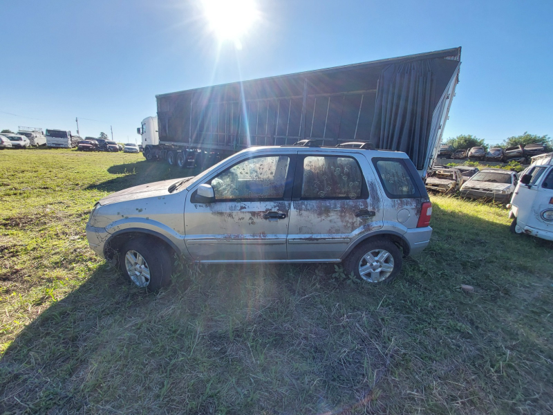 Ford Ecosport 2007 em leilão