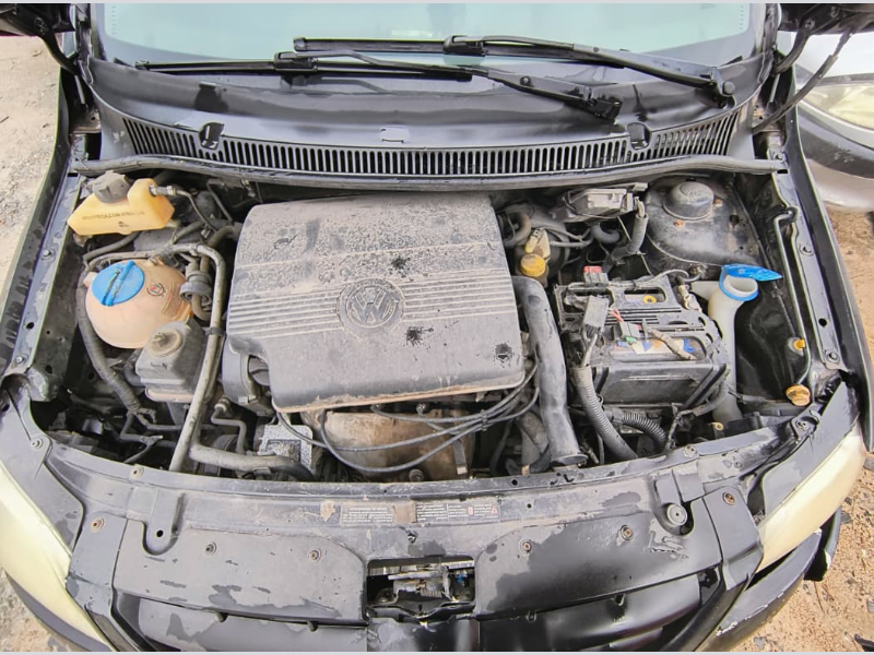 Volkswagen Fox 2008 em leilão