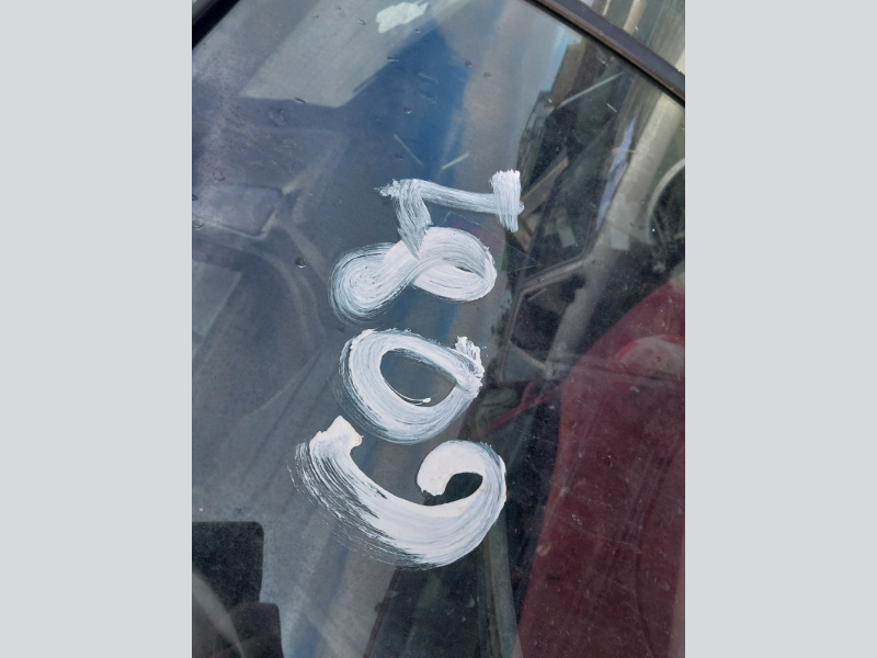 Volkswagen Gol 2001 em leilão