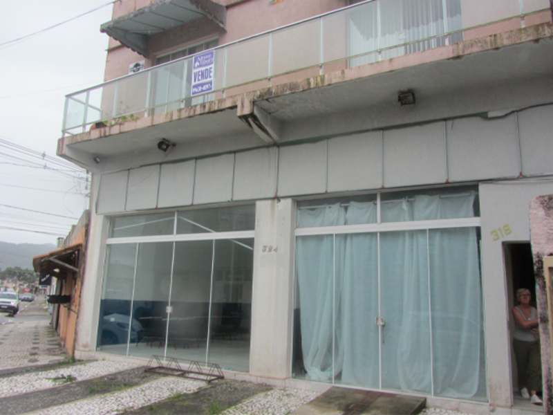 Prédio - Matinhos - PR, localizado em Matinhos - PR, bairro Mesquita
