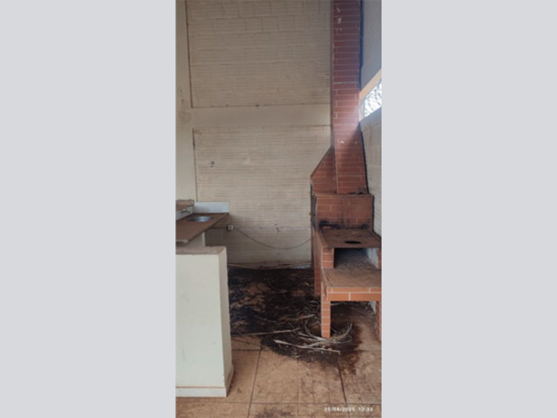 Prédio - Terenos - MS , localizado em Terenos - MS, bairro Loteamento Vila Ferreira