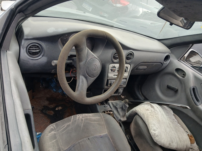 Chevrolet Celta 2002 em leilão