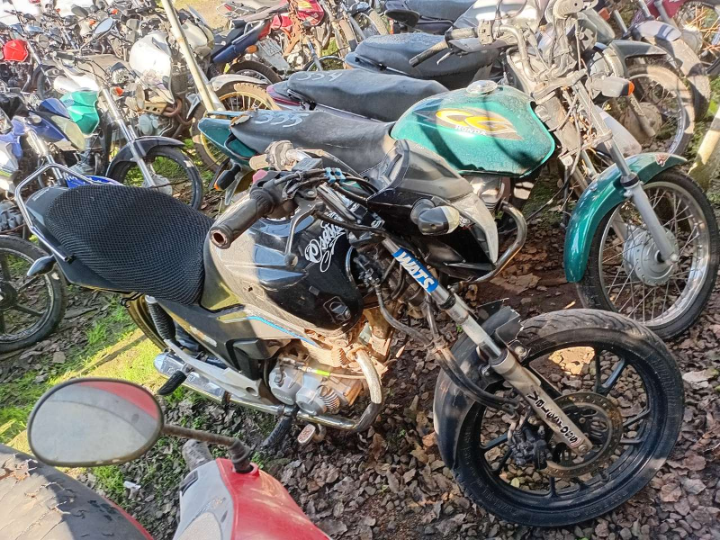 Honda CG 2024 em leilão