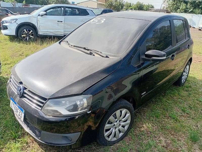 Volkswagen Fox 2013 em leilão