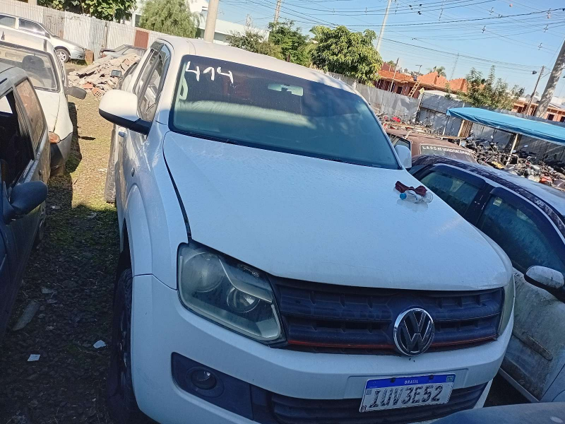 Volkswagen Amarok 2013 em leilão