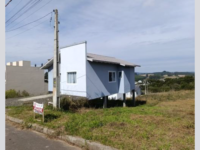 Casa - Lages - SC, localizado em Lages - SC, bairro Chapada