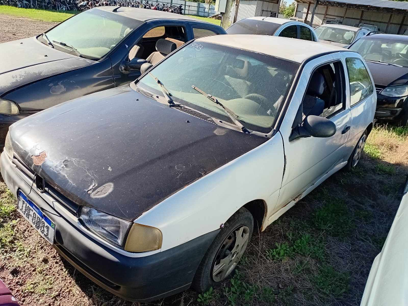 Volkswagen Gol 2004 em leilão