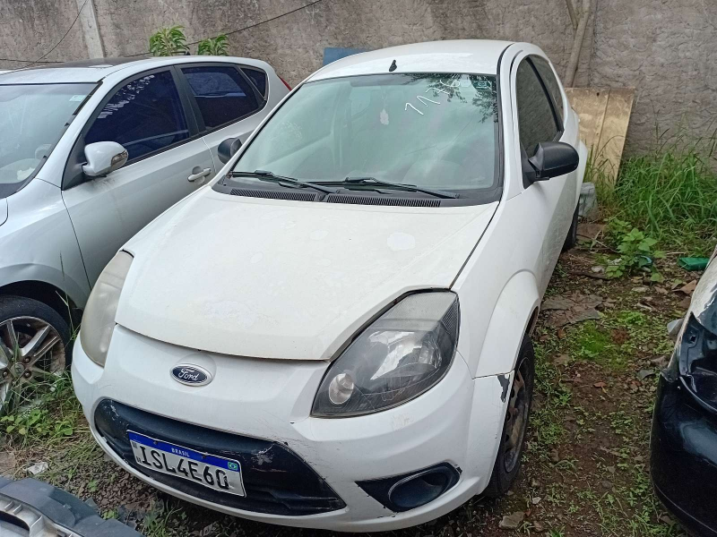 Ford Ka 2012 em leilão
