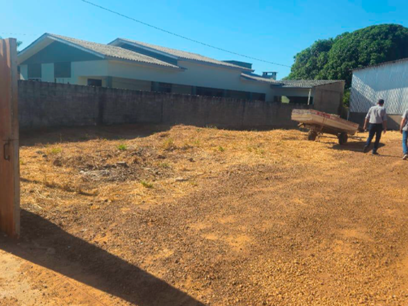 Prédio - Nova Guarita - MT, localizado em Nova Guarita - MT, bairro Centro