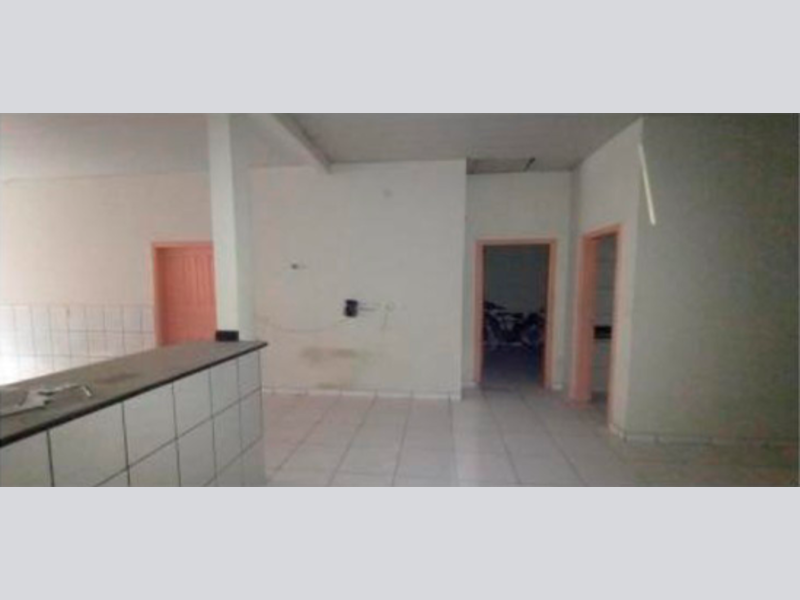 Prédio - Paranaíta - MT, localizado em Paranaíta - MT, bairro Setor Comercial