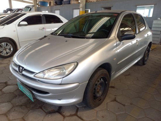 Peugeot 206 14 PRESENC 2005 2006 Gasolina