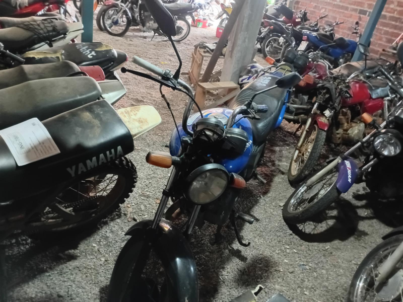 Honda CG 2010 em leilão