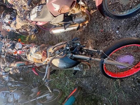 Lote contendo múltiplos bens
