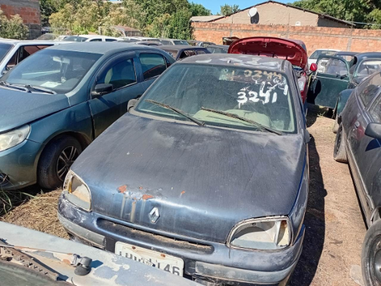 Lote contendo múltiplos bens