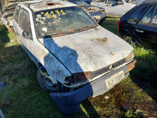 Lote contendo múltiplos bens