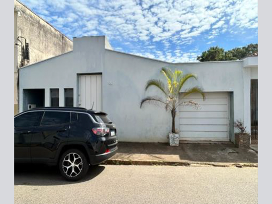 Casa - São João da Boa Vista - SP