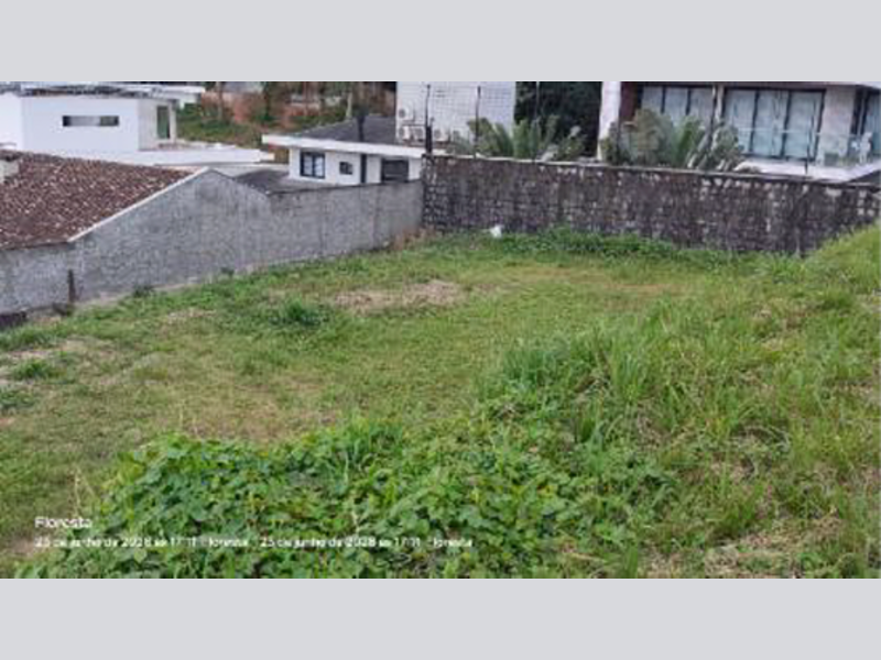 Terreno - Joinville - SC, localizado em Joinville - SC, bairro Floresta