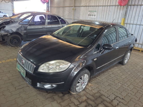 Fiat Linea ESSENCE 1.8 2013 2013 Gas/Alc/GNV