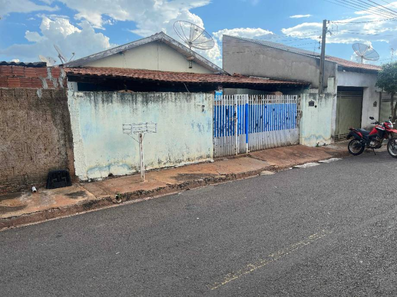 Casa - Castilho - SP, localizado em Castilho - SP, bairro Centro