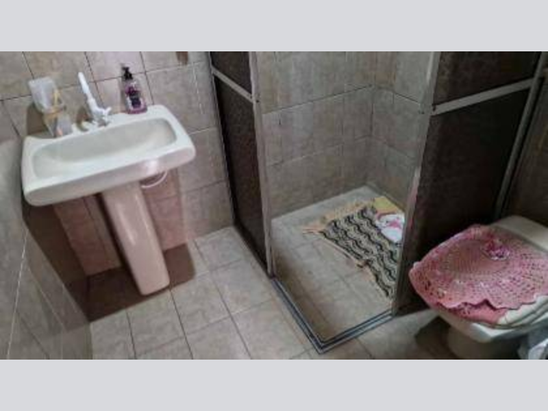 Casa - Cachoeira Paulista - SP, localizado em Cachoeira Paulista - SP, bairro Vila Carmem
