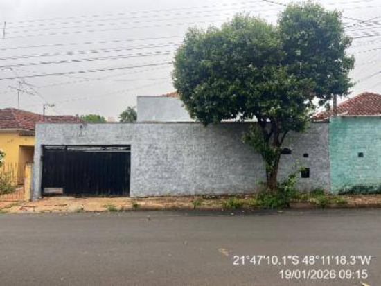 Casa - Araraquara - SP