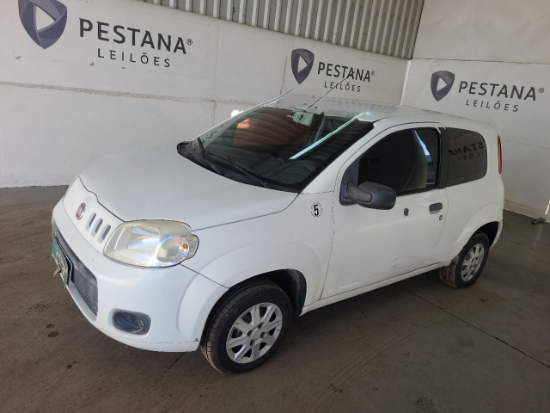 - Sucata Fiat Uno VIVACE 1.0 2014 2014 Gas/Alc