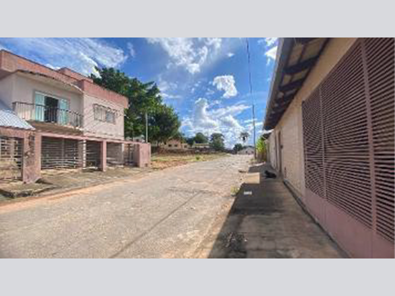Casa - Cláudio - MG, localizado em Cláudio - MG, bairro Dona Tininha