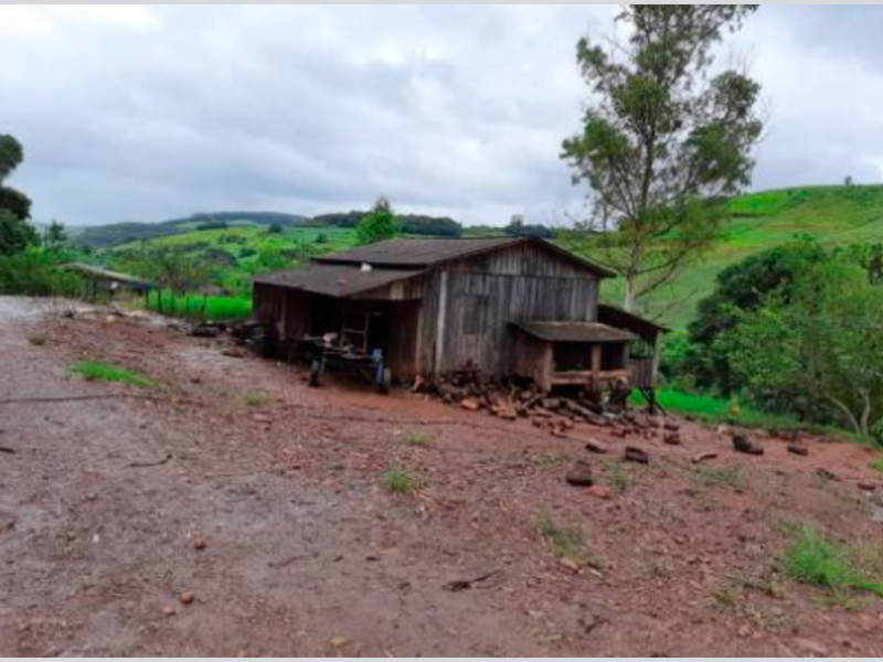 Sítio - Saltinho - SC, localizado em Saltinho - SC
